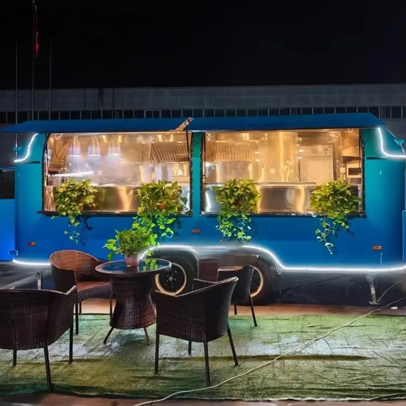 Custom 2025 Mobile Food Truck All in One Pizza BBQ Coffee Bar Fully Equipped Catering Trailer Hot Sale