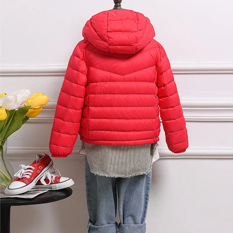 0-10℃ Kids Girls Ultralight Down Coat 2024 New Autumn Winter White Duck Down Hooded Jackets for Boys Child Puffer Thin Outerwear