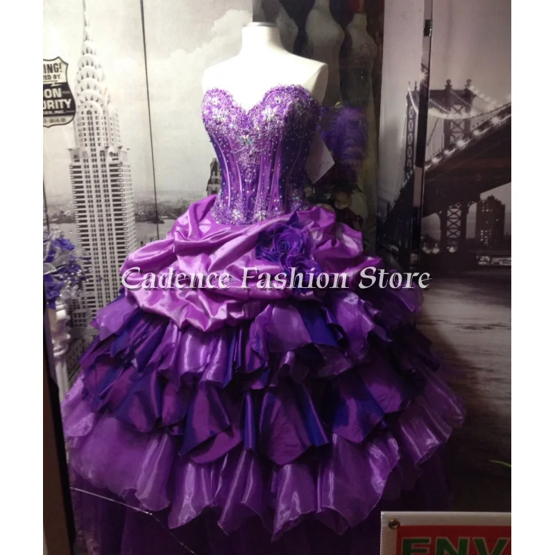 

Customized Violet Short Medieval Ball Gowns Heart Neck Beaded Decoration A-Line Ruffle Layered Women's Vintage Evening Gowns