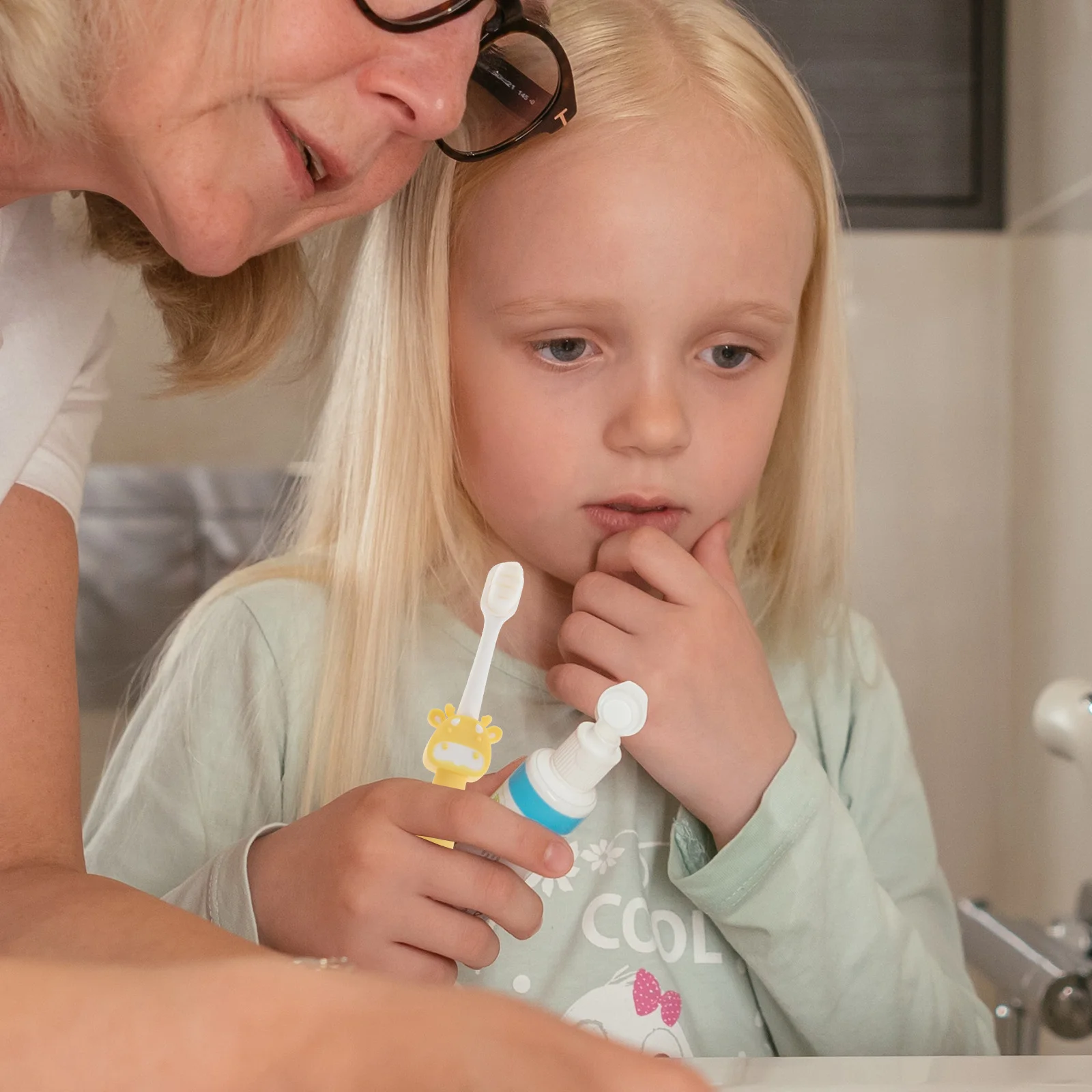 

3Pcs Children Toothbrush Soft Bristle Fine Deep Cleaning Cartoon Handle Non-Slip Travel School Camping Set Toothbrush Cartoon