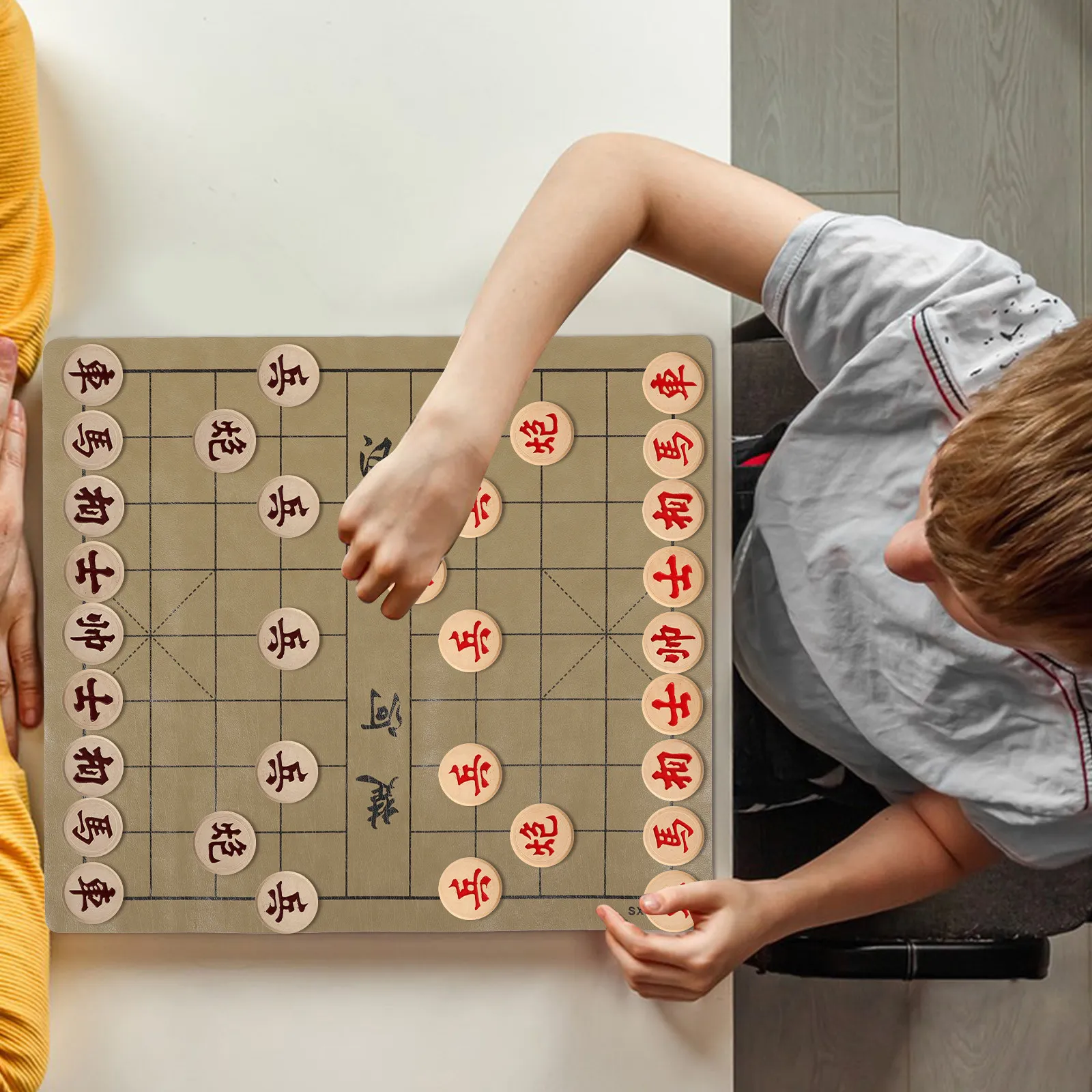 

Premium Foldable Chess Board Dual-Sided Design Clear Printed Lines Convenient Storage Chessboard for Board Game