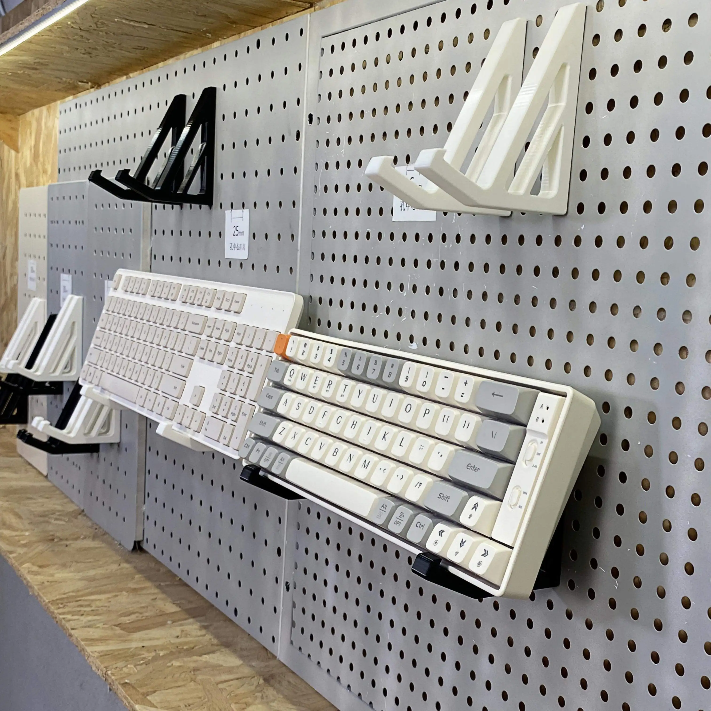 Metal round Hole Board Accessories Keyboard Storage Rack Suitable for 6 Hole Distance 1625263 Plastic Storage Organizer