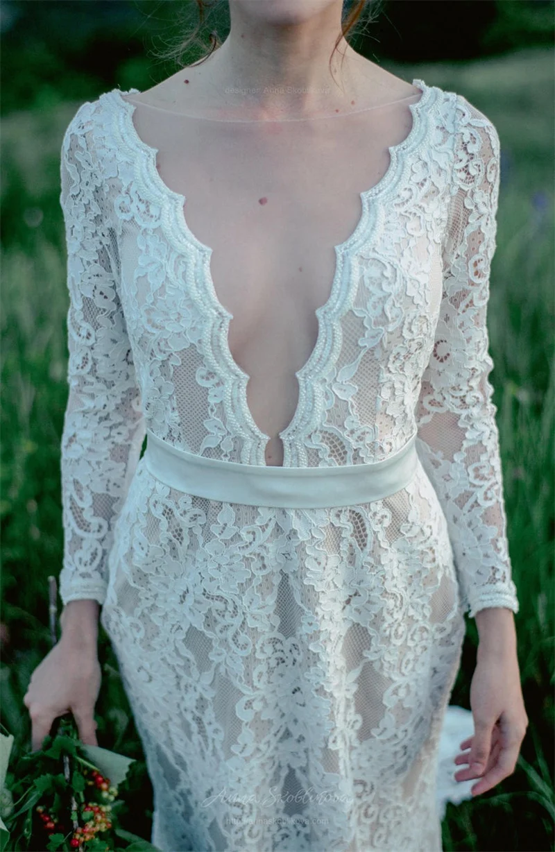 personalizado 11187 # Vestido de novia de manga larga con cuello en V profundo, vestido de novia bohemio de encaje con cola de barrido, vestido de novia bohemio para playa