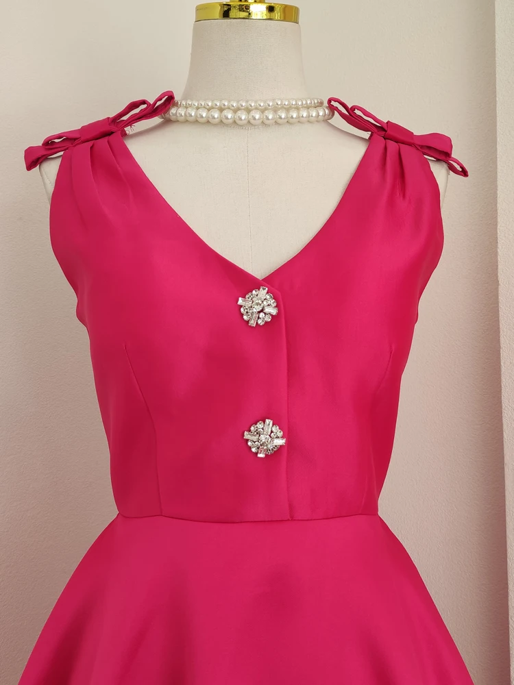 Vestido de cintura alta estilo Hepburn francês para mulheres, arco 3D, gola V de diamante, bainha grande, vestidos femininos, indústria pesada, primavera e verão, 2022