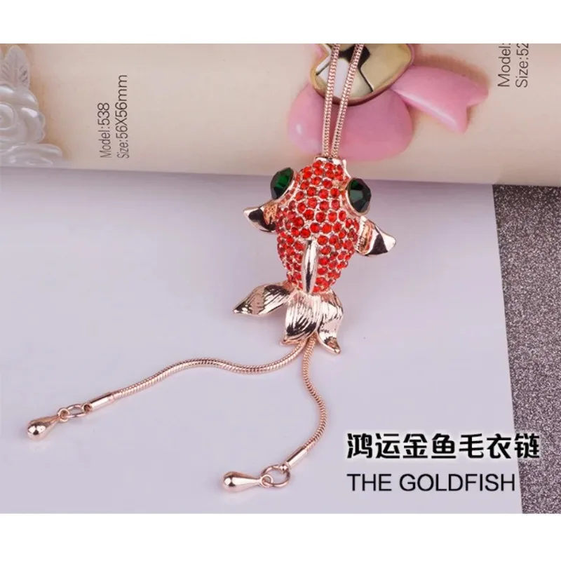 

Multi-functional ethnic-style clothing pendant necklace, auspicious goldfish sweater chain, fashionable clothing necklace