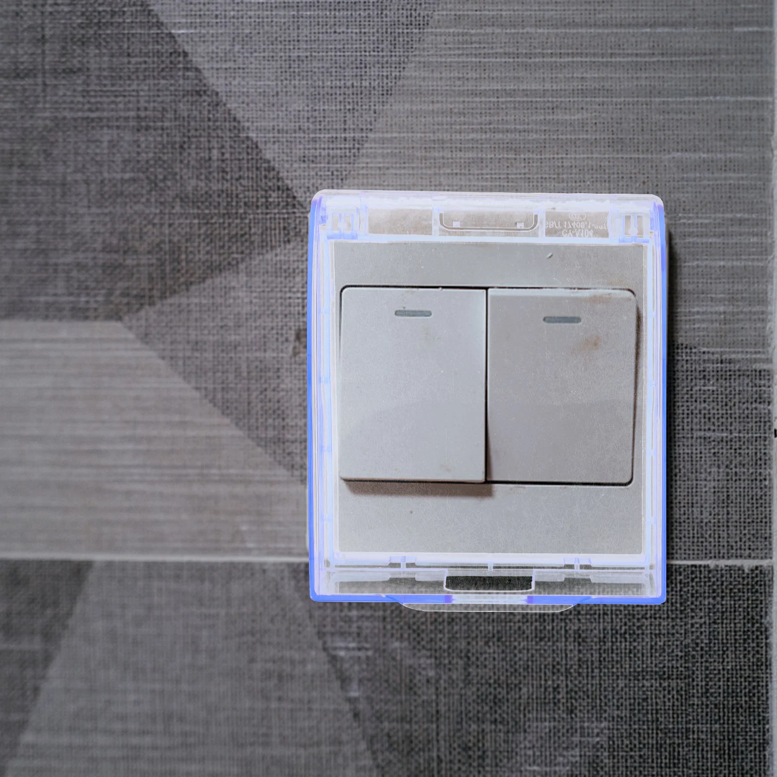 2 Pcs Adhesive Weatherproof Outlet Cover Waterproof Protector Receptacle Wall Sticky Plate