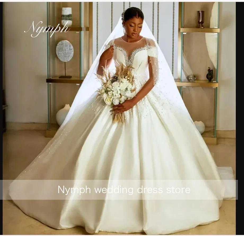 Personnalisé hors épaule travail à la main perles Robe De mariée Satin pays Robe De bal balayage Train Robe De Mariée robes De mariée vestidos