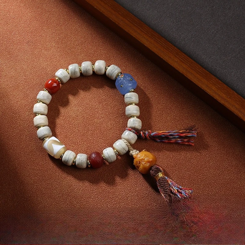 Tibetan camel bone bracelet, old agate, tiger teeth, heavenly beads handmade cultural toys, Buddhist beads, bracelet accessories