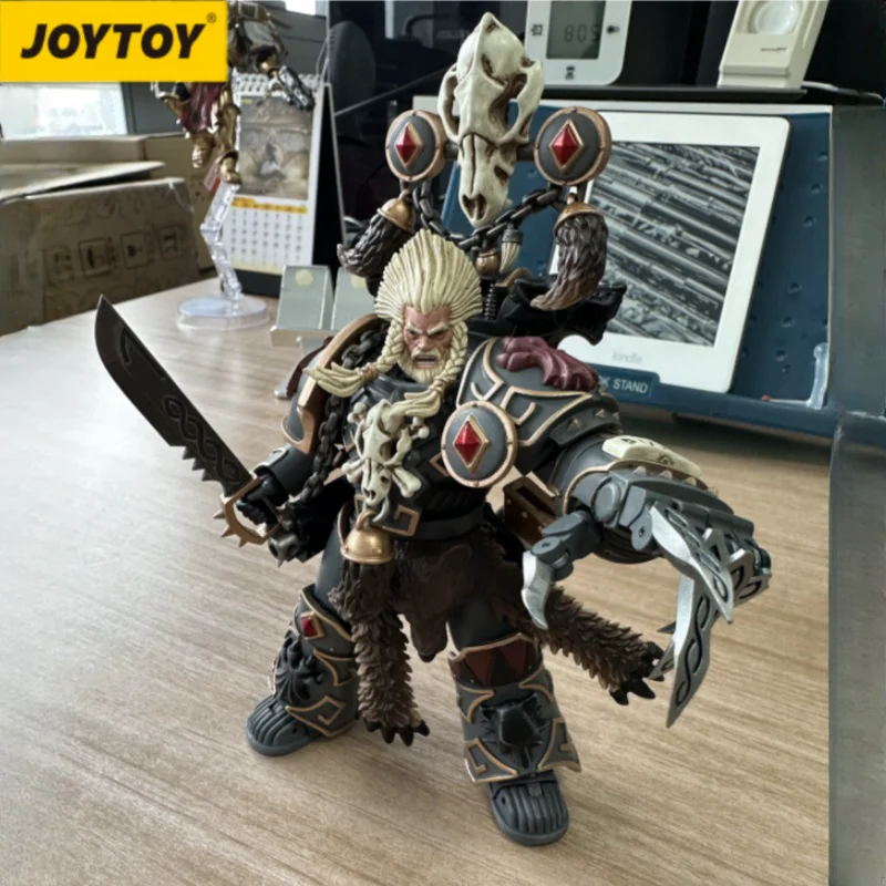 In Stock Joytoy 1/18 Warhammer 30k Action Figure Space Wolves Geigor Fell-Hand Anime Model Toy Children'S Toy Gifts