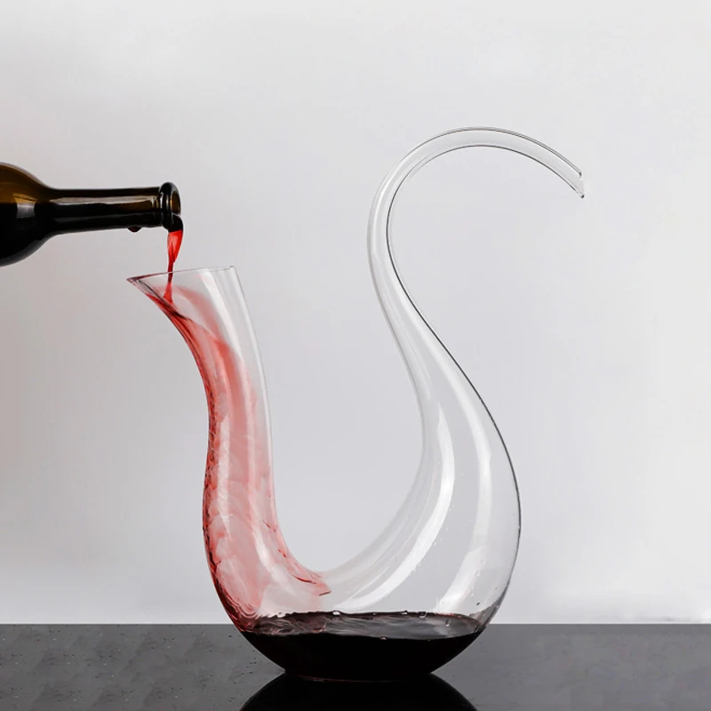 

Customized LOGO lead-free crystal glass unique decanter, hand-blown one-piece creative unique decanter