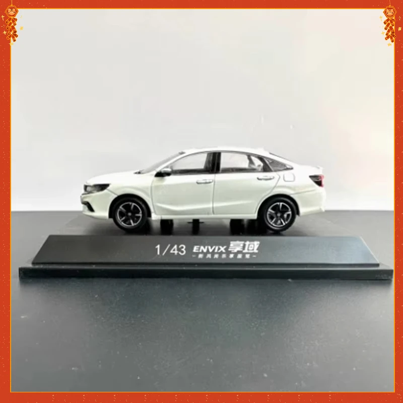 Diecast Alloy 1:43 Scale 2021 Dongfeng Honda ENVIX Car White Simulation Car Model Console Car Boy Souvenir Toy
