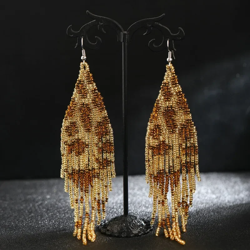 

Rice Bead Earrings Hand Weaving Beaded Simplicity Leopard Print Colour Retro Bohemia Geometry Ma'am Tassel Earrings for Women