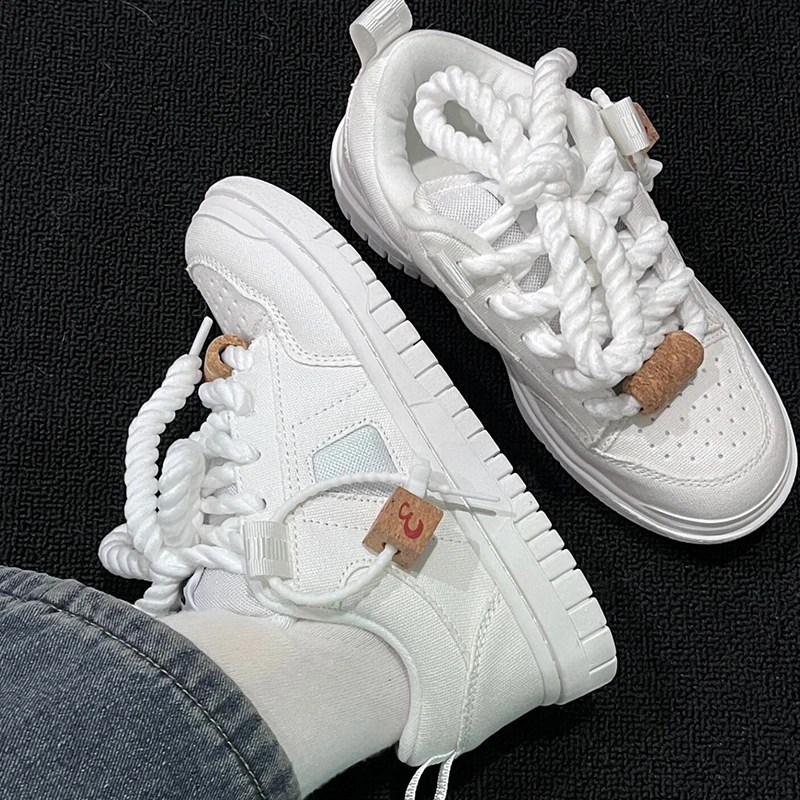 Classic White Sneakers Versatile Trendy White Loafers Large Size Men's Shoes Trendy Men's Casual Shoes Breathable Low-Top Shoes Casual Sneakers