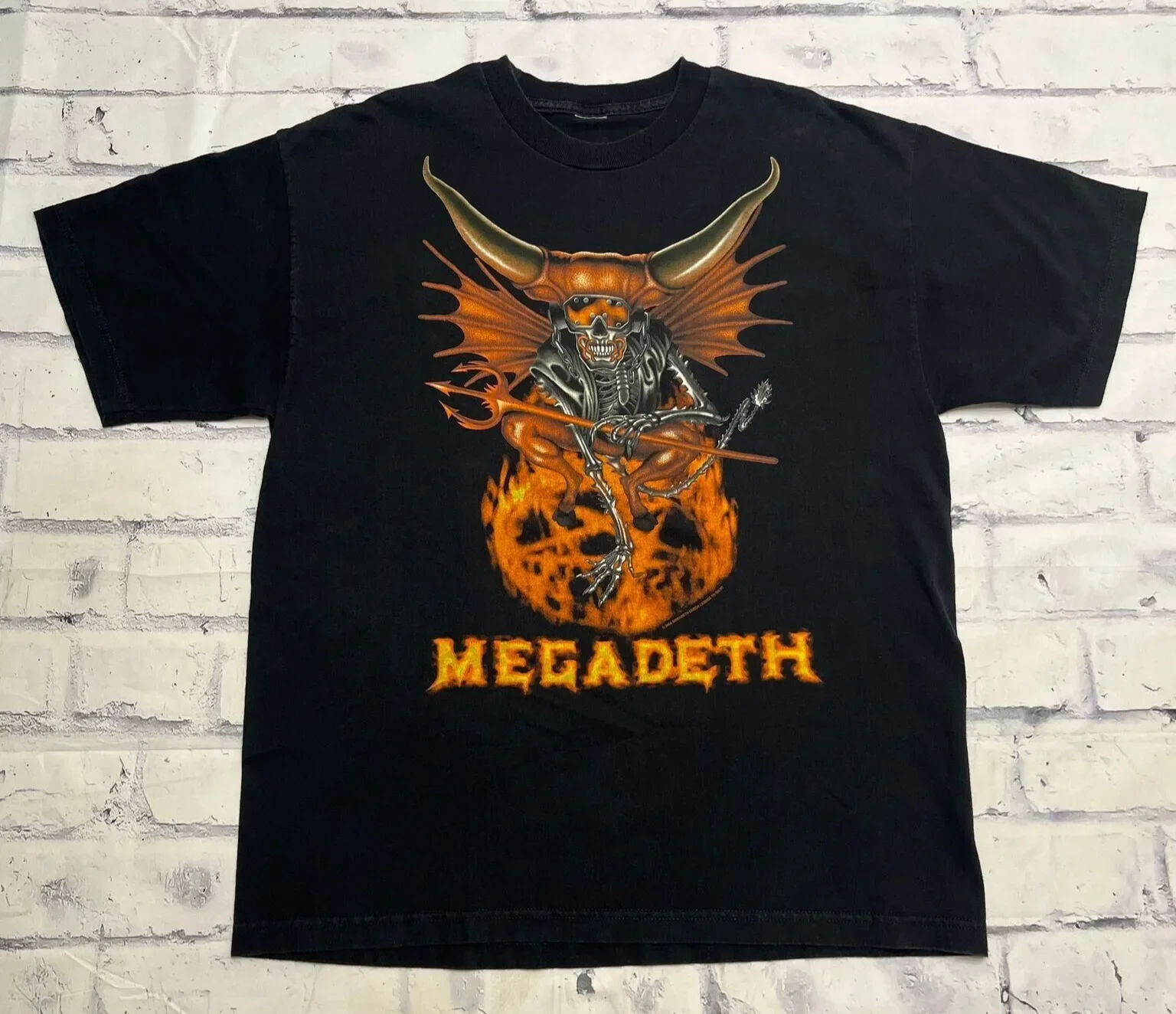 Megadeath T Shirt Men's Black 2000 Tour Concert Vic Rattlehead Go To Hell Demon long or short sleeves