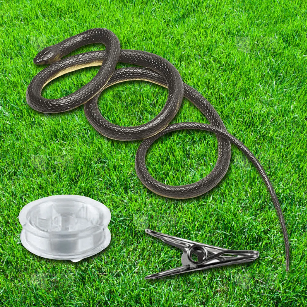 

Snake Prank Toy with String and Clip Fake Snake Prank Props Realistic Rubber Snake Prop Simulation False Snake Scary Teasing Toy