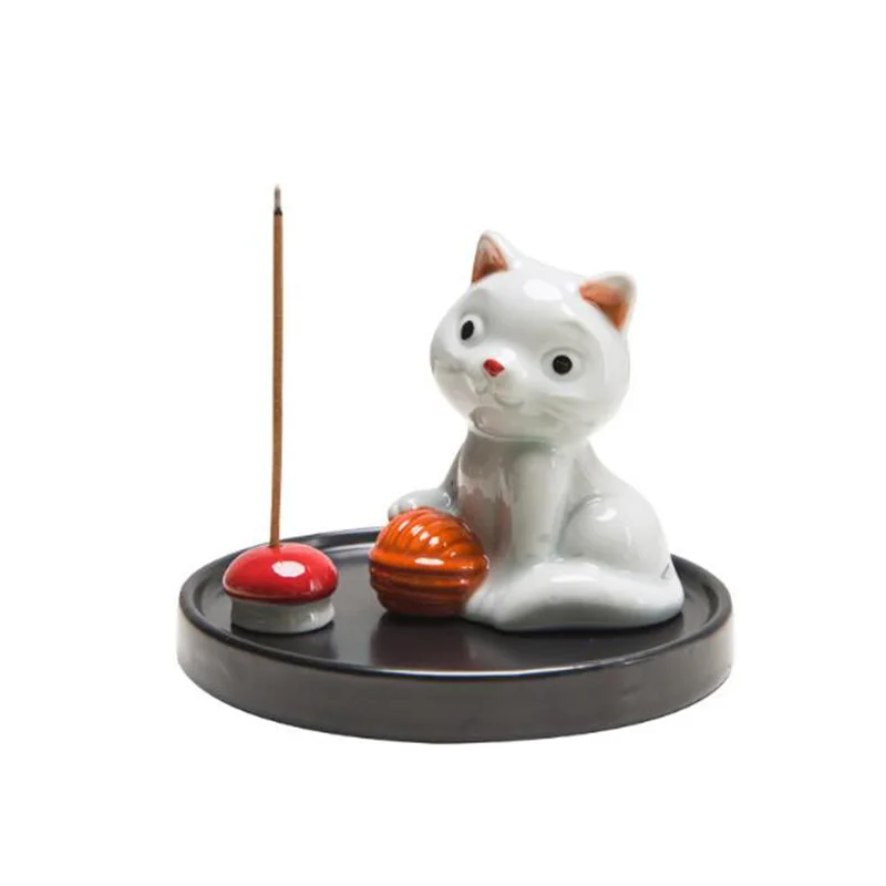 

Creative Cute Cat Aroma Burner Smoke Censer Holder Fragrance Product Aromatherapy Handicrafts Decoration Office Home Decor