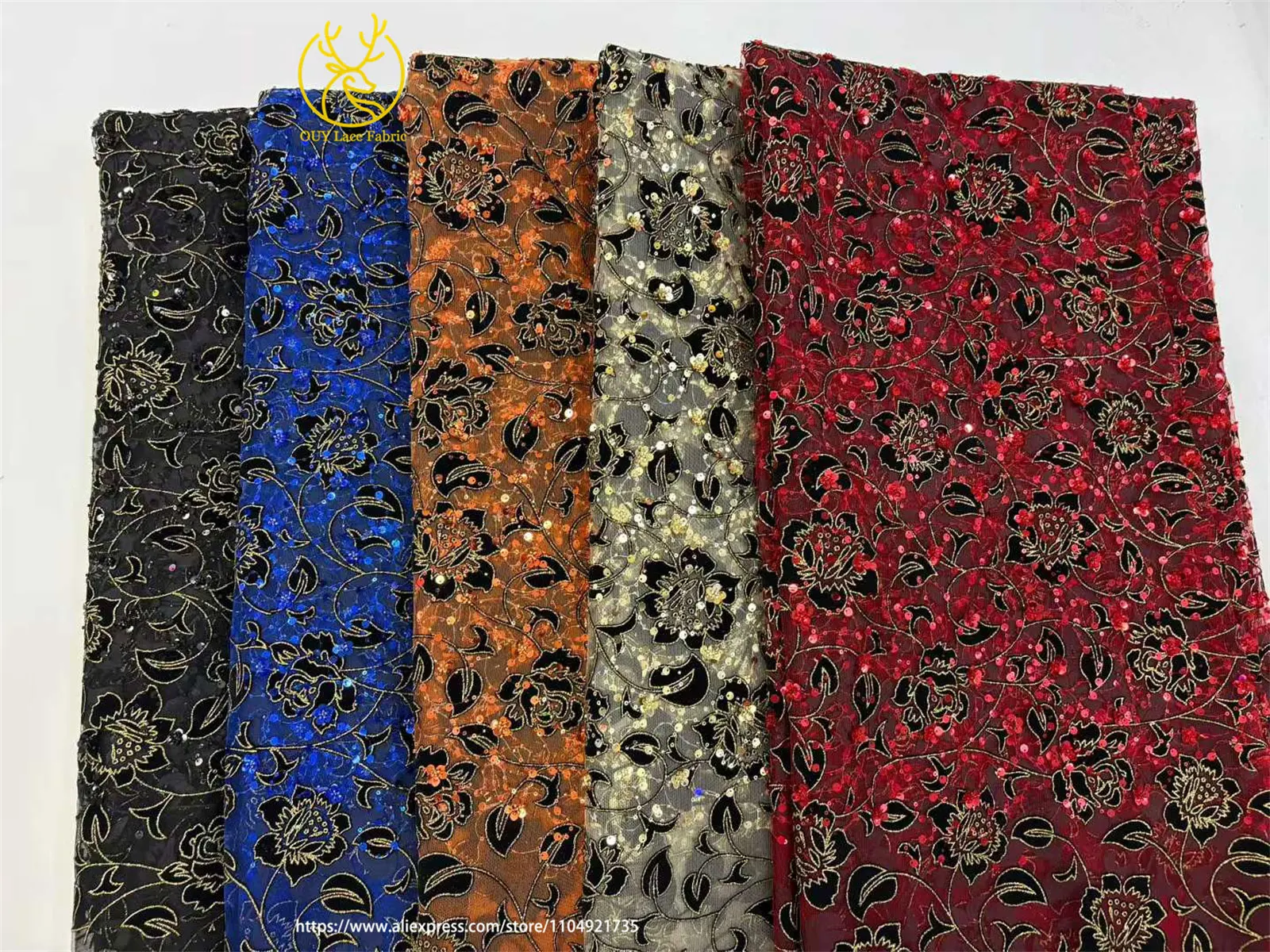 Orangefarbener afrikanischer Samt-Spitzenstoff mit besticktem Blumenmuster, 2026, nigerianischer, schimmernder Gold-Pailletten-Spitzenstoff zum Nähen von Abendkleidern – Detail 10