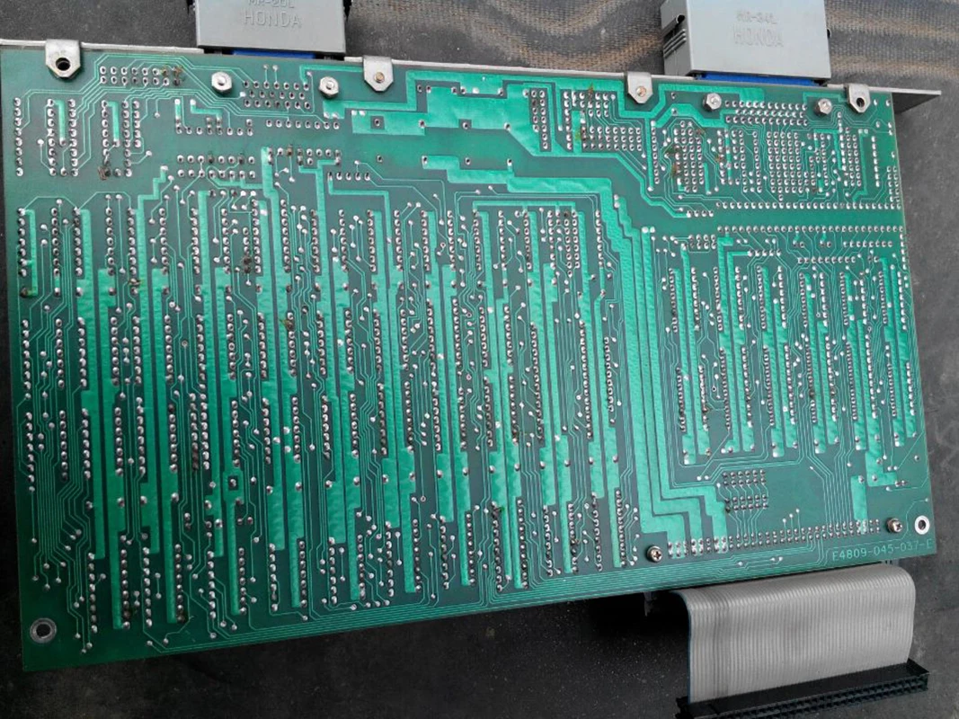 5000 البطاقة الرئيسية 2 لوحة E4809-045-037-E بحالة جيدة