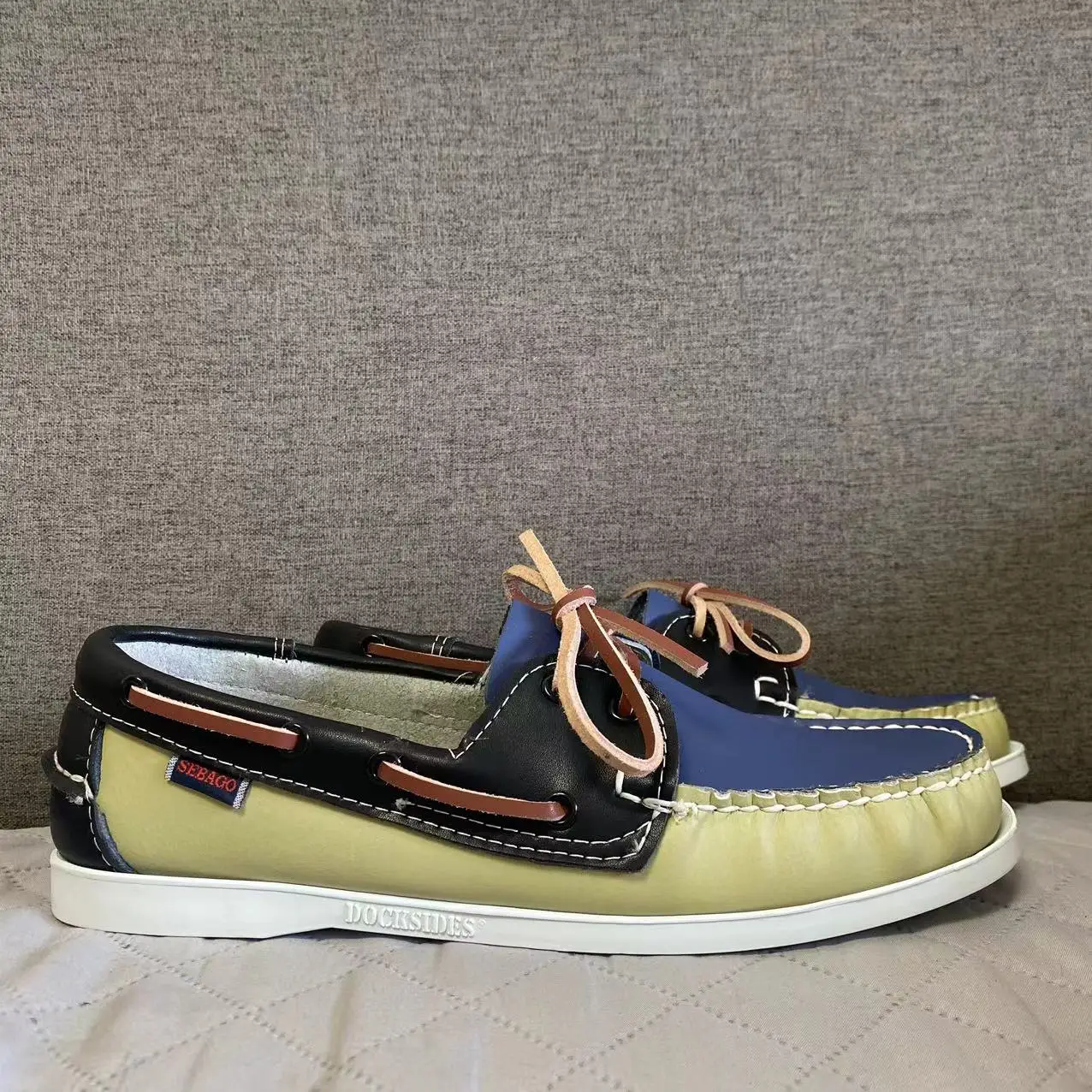 

Sebago Men Homme Femme Authentic Docksides Shoes - Premium Leather Moc Toe Boat Shoes Women 069B