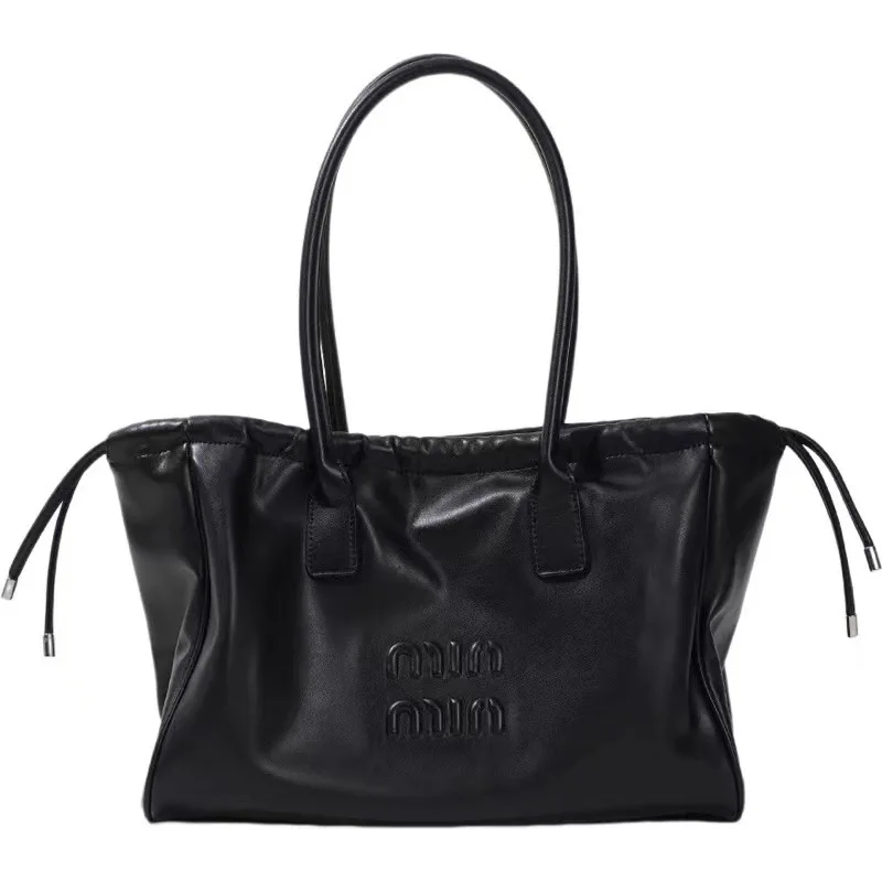 Tramp large-capacity black one-shoulder underarm bag tote bag trendy fashion drawstring diagonal bag ladies handbag