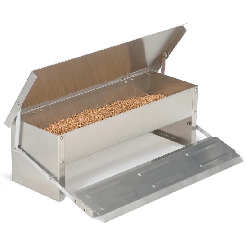 

Poultry pedal automatically opens the feeding trough Auto feeder