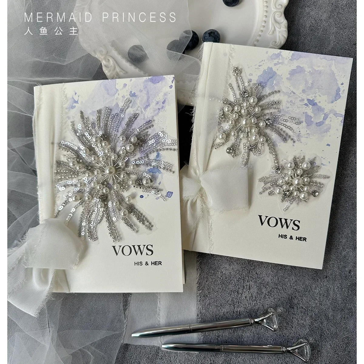 2Pcs Hand Dyeing Wedding Vow Book with Pens Rhinestone Oath Cards Bride and Groom Wedding Gifts Decoration
