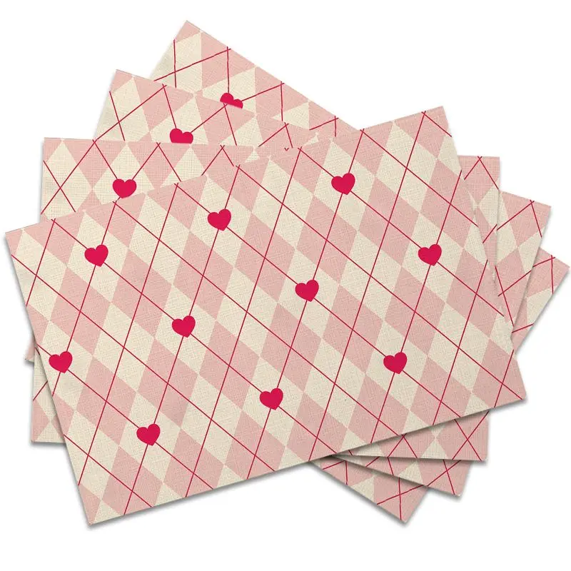 4 Stück, karierte Herz-Tischsets, waschbar, geeignet für Feiertagspartys, Heimdekoration, Küchentische, rechteckige Esszimmer, Geburtstagsgeschenke und Einweihungsgeschenke