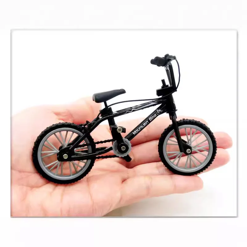 Simulation 1:13 Finger Bike Toy Model Classic Retro Double Lever Bicycle Toy Model Fingertip Gadgets Desktop Ornaments