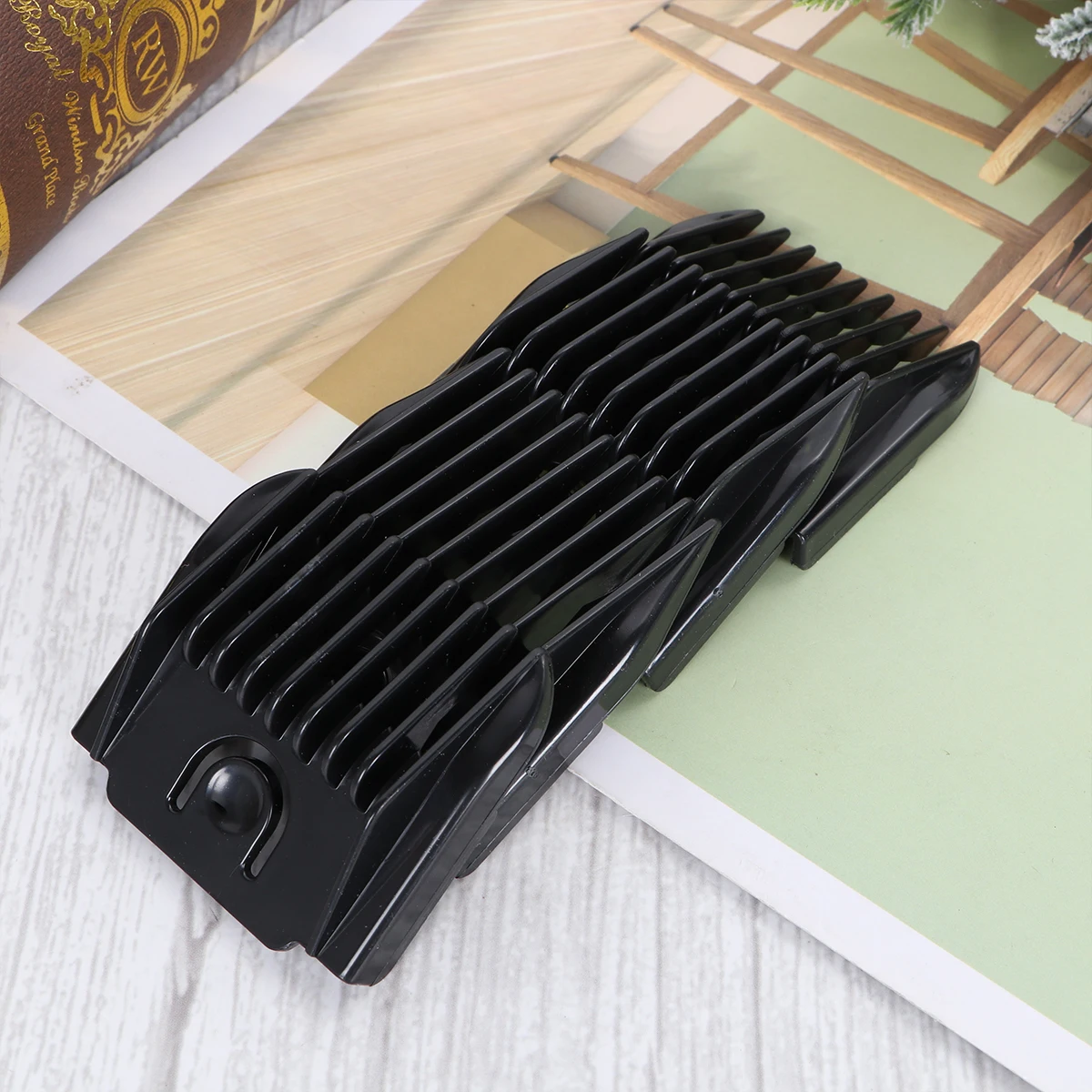 

Lcd Display Clipper Rechargeable 120Min Life Portable Trimmer For Men Women Kids Anti-Scratch Shaver