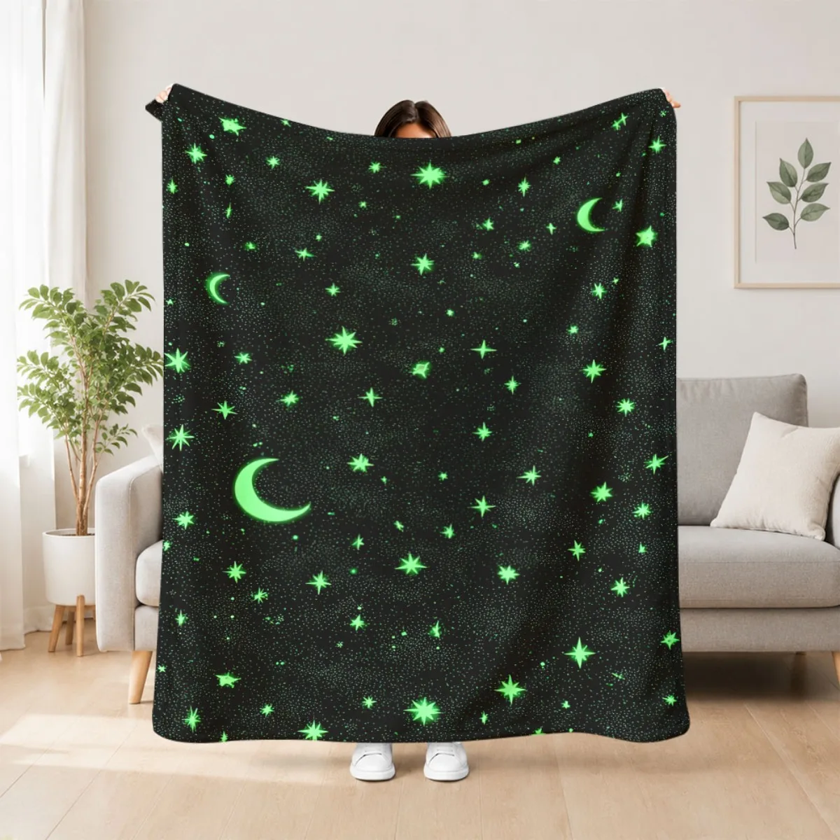 2D Flat Printing 1pc Glow-in-Dark Green Stars Moon Pattern Soft Flannel Throw Blanket Soft Comfortable Flannel Four Seasons Perf