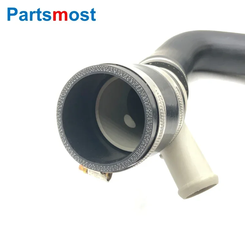 

LR024305 LR049730 LR063269 2.0L V6 PETROL INTERCOOLER AIR HOSE ASSEMBLY TO THROTTLE BODY FOR LAND ROVER RANGE ROVER EVOQUE 2012-