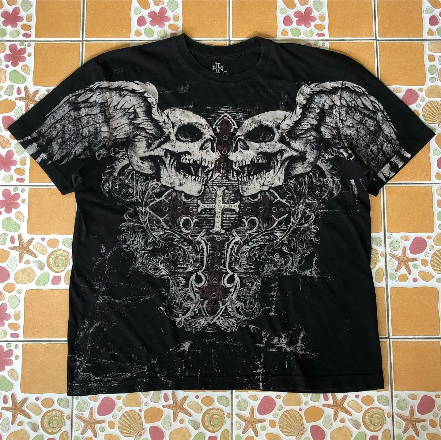 SUBCULTURE SKULL WINGS T-SHIRT / BLACK
