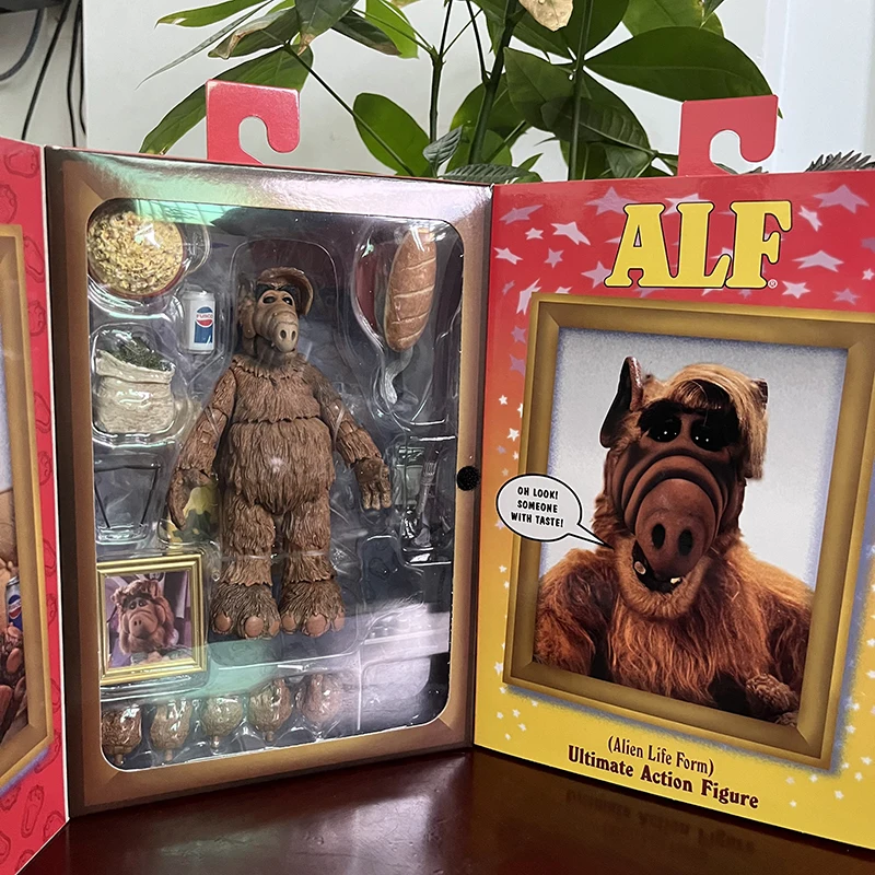 Original NECA Ultimate Alien Life Form ALF Action Figure Model Toys Joint Movable Doll New Year Present