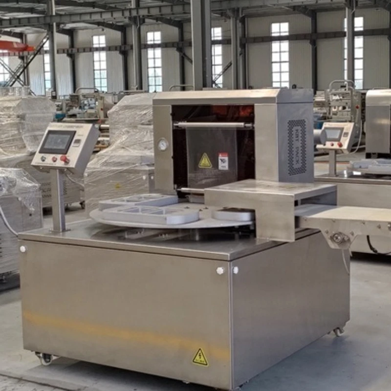 Vacuum sealing equipment, packaging machinery, rotating modified atmosphere, assembly line