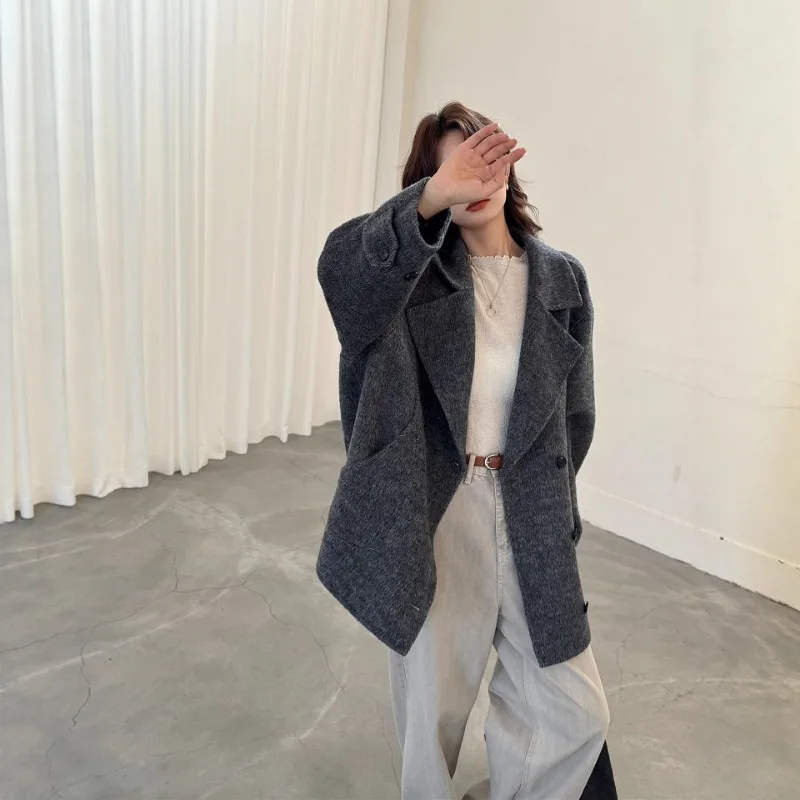 

2025 новый зимний высококачественный двусторонний женский шерстяной короткий топ с воротником-стойкой