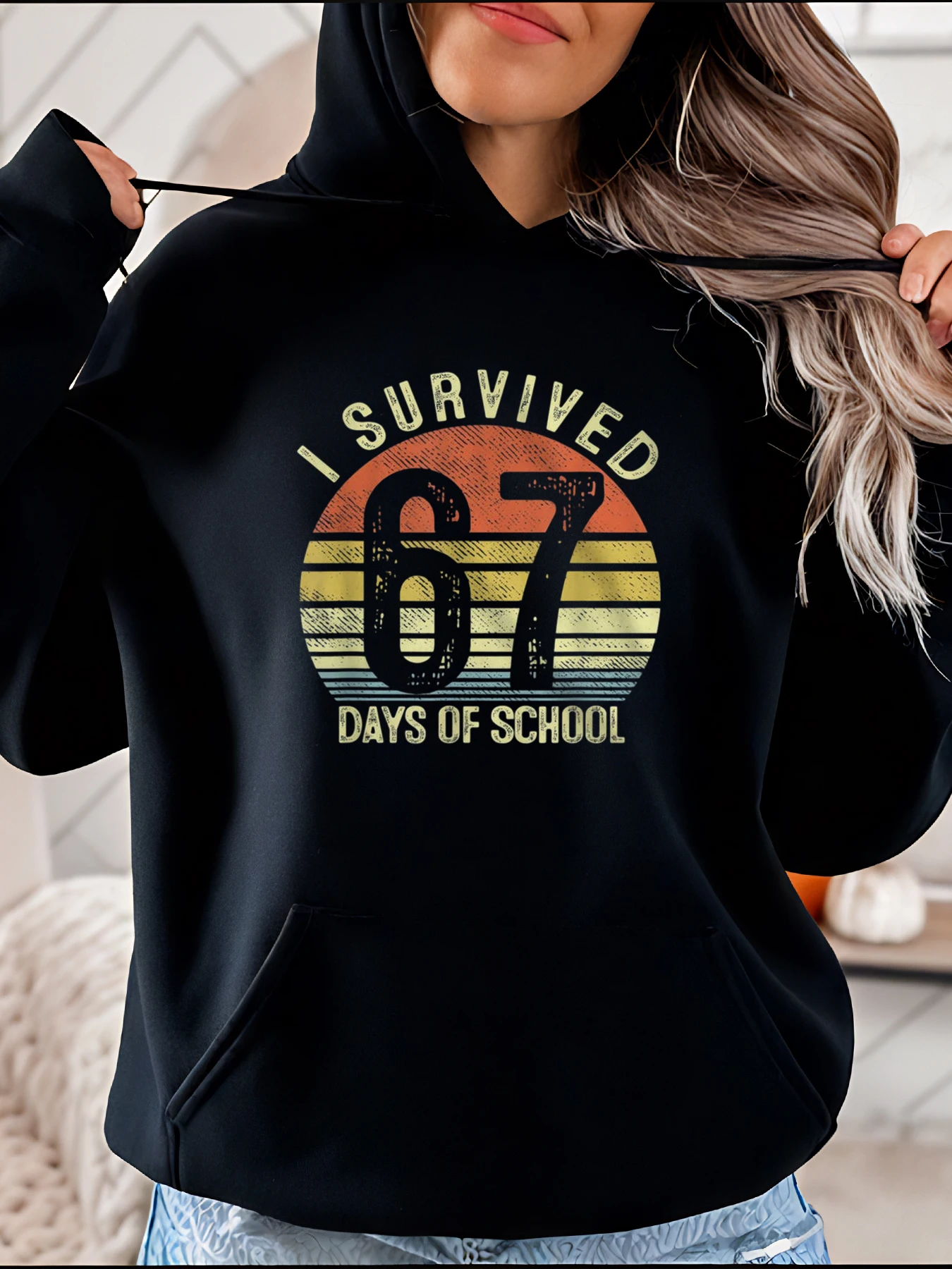

Толстовка с принтом I Survived 67 дней в школе, повседневная толстовка с графическим рисунком в винтажном стиле, женская школьная одежда