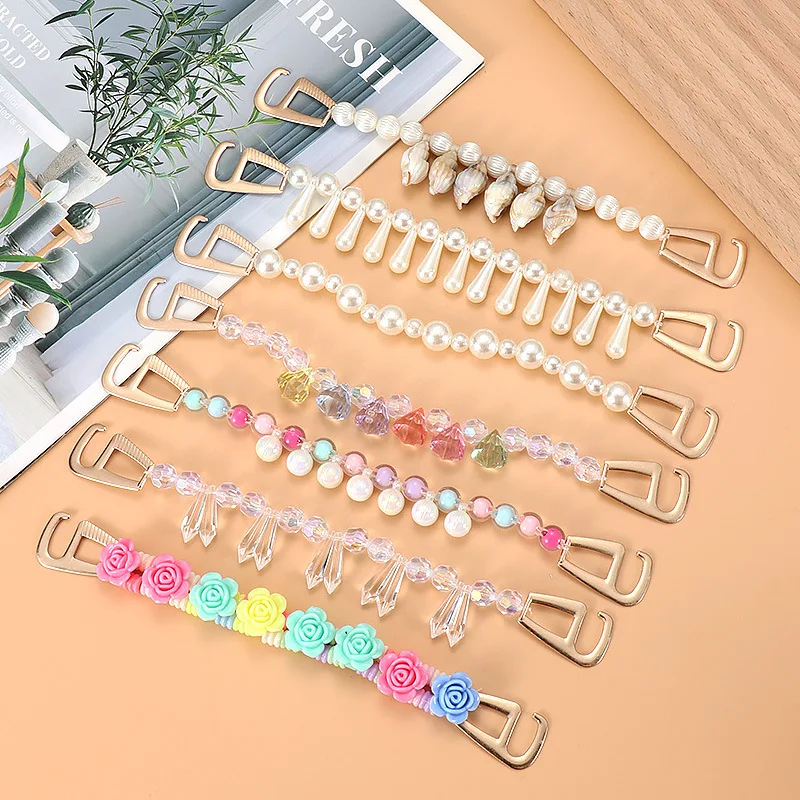 2Pcs Bling Jewelry Shoes Chain Charms Shoe Charm DIY Decoration Clog Sandals Favors Gifts for Party Christmas for Girl Boy