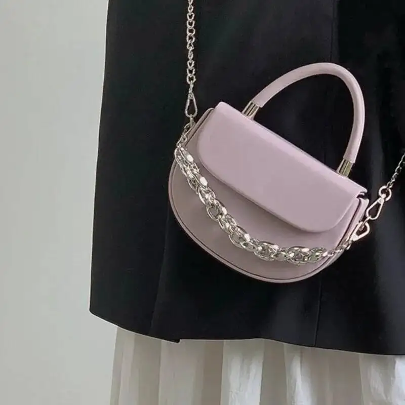 Bloom Retro Handle Saddle Purse Women Vintage Pu Leather Chain Chic Black Messenger Bag Female Casual Crossbody Bags New