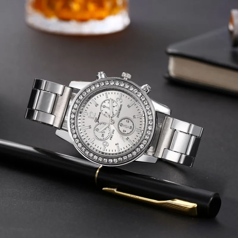 Chronograph Multidial Fashion Rhinestone Lady Watches Luxury Mujer Wrist Watch Elegant Female Daily Wedding Party Accessory Gift
