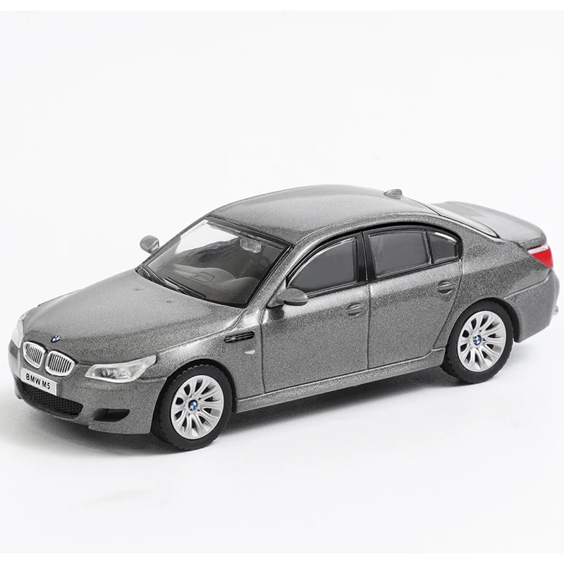 1:64 SHADOW BMW M5 (E60) Simulation Alloy Car Model Collection