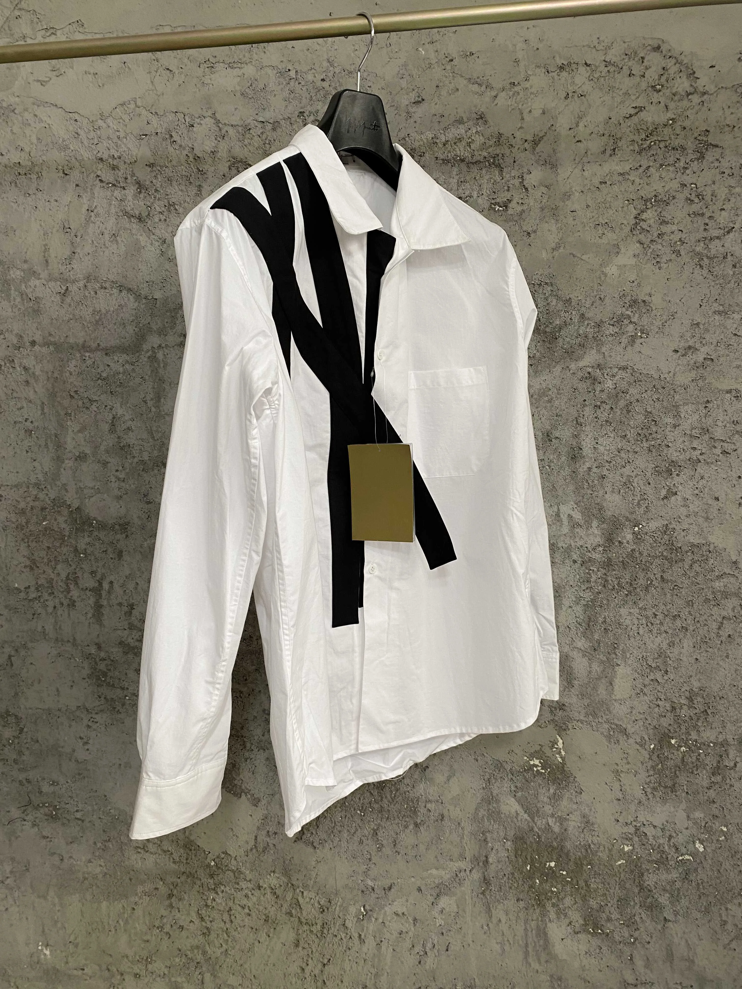 Solid-color double-collar single-breasted long-sleeved shirt with a simple and trendy collar, made of pure cotton for men