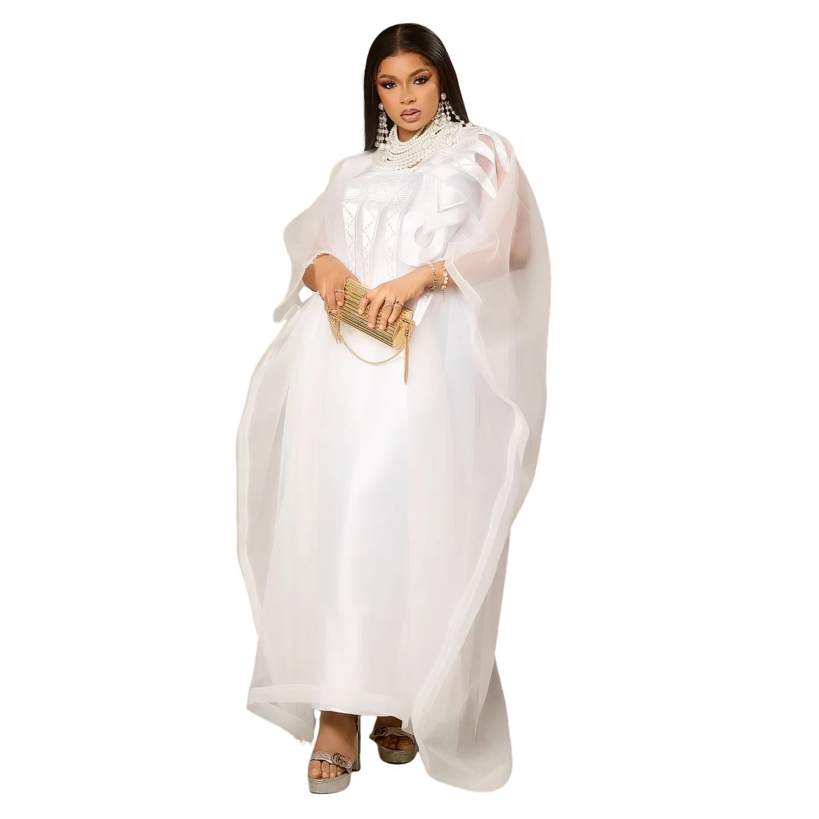 Abbigliamento africano per le donne ricamo Abaya bianco Plus Size elegante abito da chiesa per feste