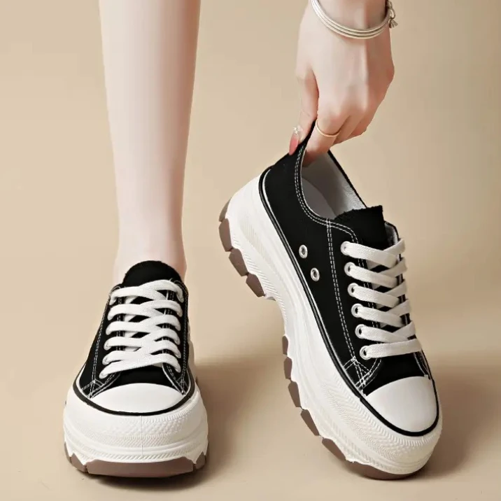 2025 Fall New Platform Canvas Shoes for Women Breathable Lace Up Sneakers Chunky Sole White Casual Fashion Shoes Daily Wear