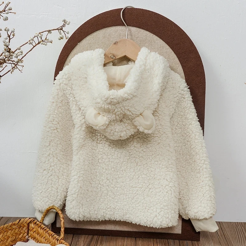 Chic Cute Lamb Fleece Children\'s Hooded Jacket 2026 Autumn And Winter New Warm Long-Sleeved Wooden Buttons Boys And Girls Coats