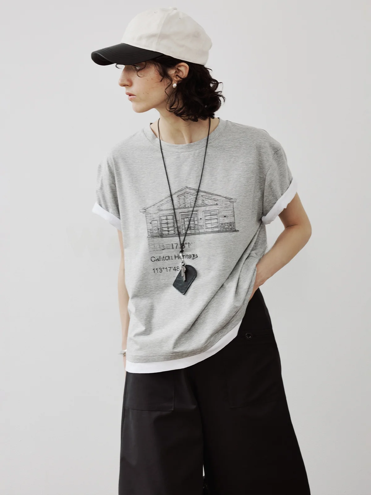 

Летний женский топ из дышащей, легкой и эластичной ткани, свободного кроя, с круглым вырезом, повседневный, уютный.