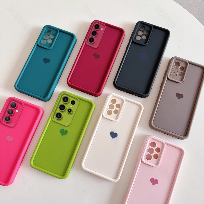 Funda de silicona mate con corazón de amor para Samsung Galaxy A54 A34 A24 A14 A04s A05s A15 4G 5G S22 S21 S20 S23 Fe Ultra Plus S 23