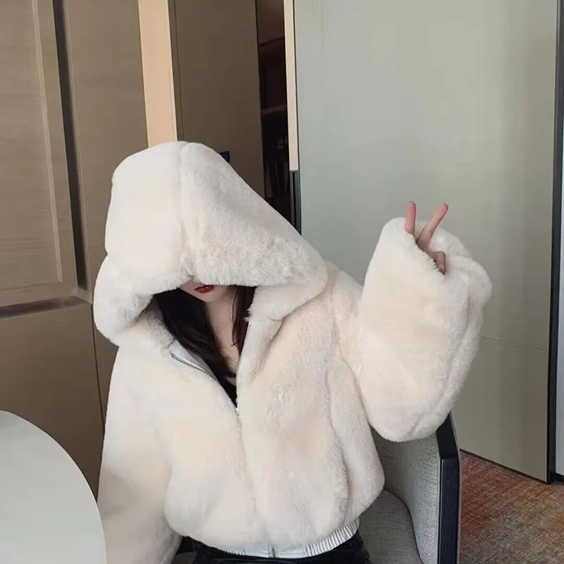 Faionable Plu ort Hoodie Thiened Damen Jaet 2024, Herbst und Winter, neue SLE, einfache Pelz-Oberbekleidung, lässige Streetwear