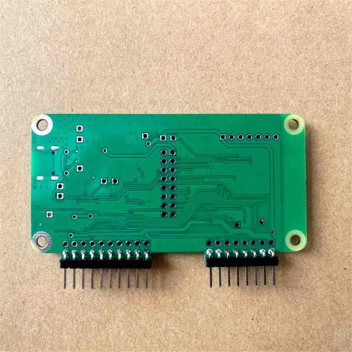 

Комплект для разработки Wi-Fi-плат ESP32: плата для прототипирования, 8-контактные разъемы, 16 перемычек, набор для самостоятельной разработки