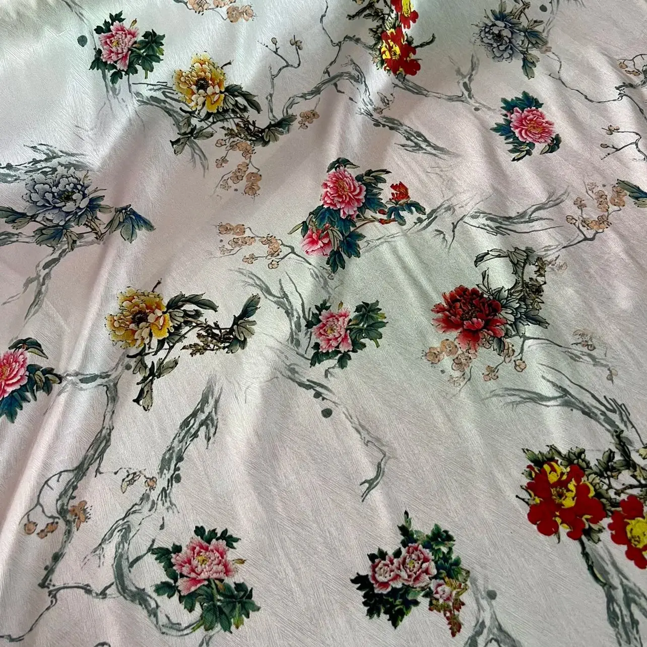 

1 meter 95% Mulberry Silk 5% Spandex 20 momme Jacquard Silk Fabric Pink Peony Floral Printed 108m 42.5" wide by the yard XX097