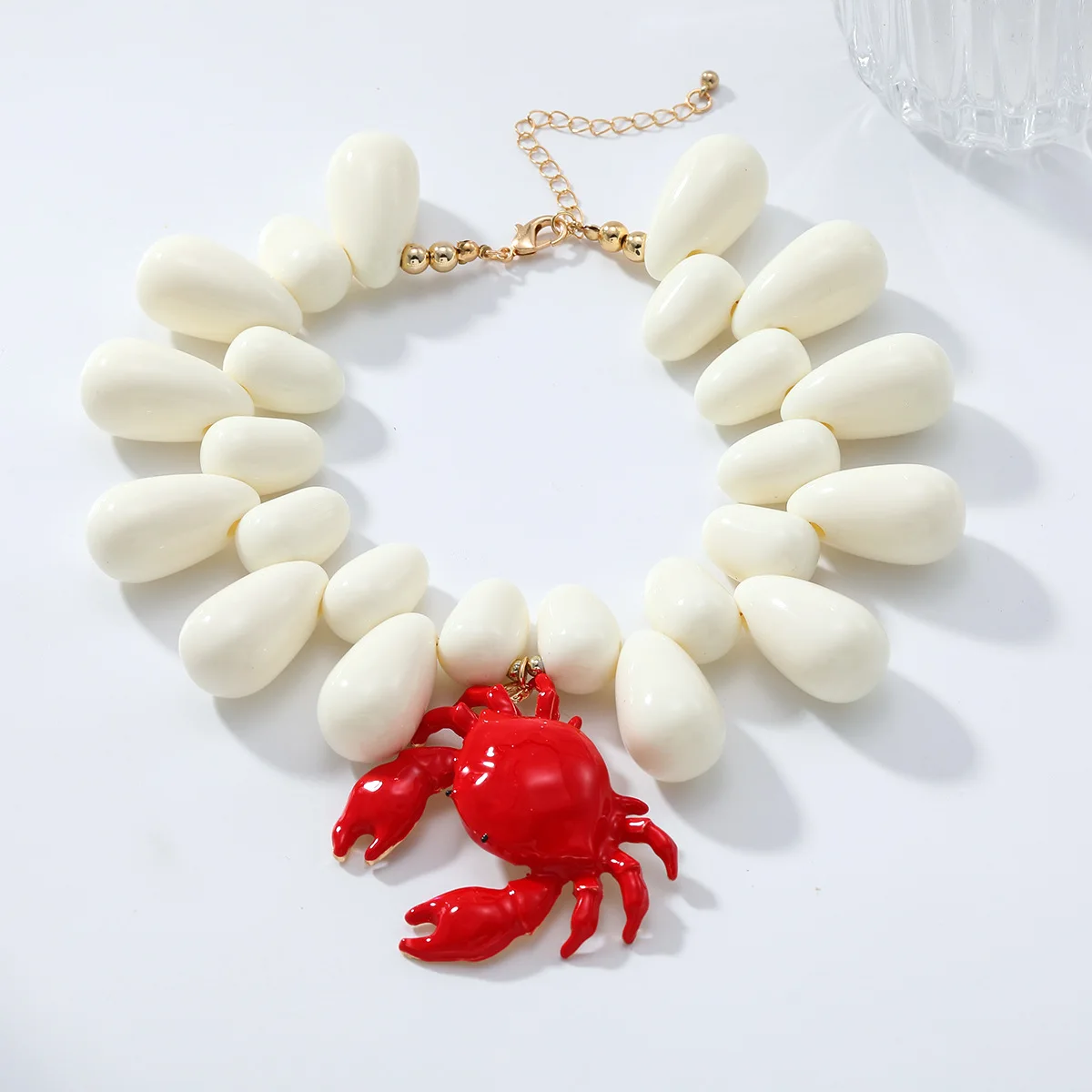 

Летний пляж в океанском стиле, ожерелье с подвеской в виде краба для женщин и девочек, преувеличенное колье с каплями воды и бисером, вечерние ювелирные аксессуары